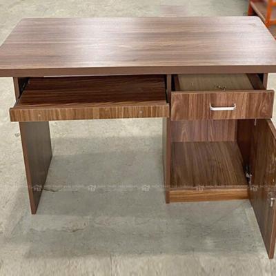 Bàn Làm Việc Gỗ Vân Tối Có Hộc Tủ
